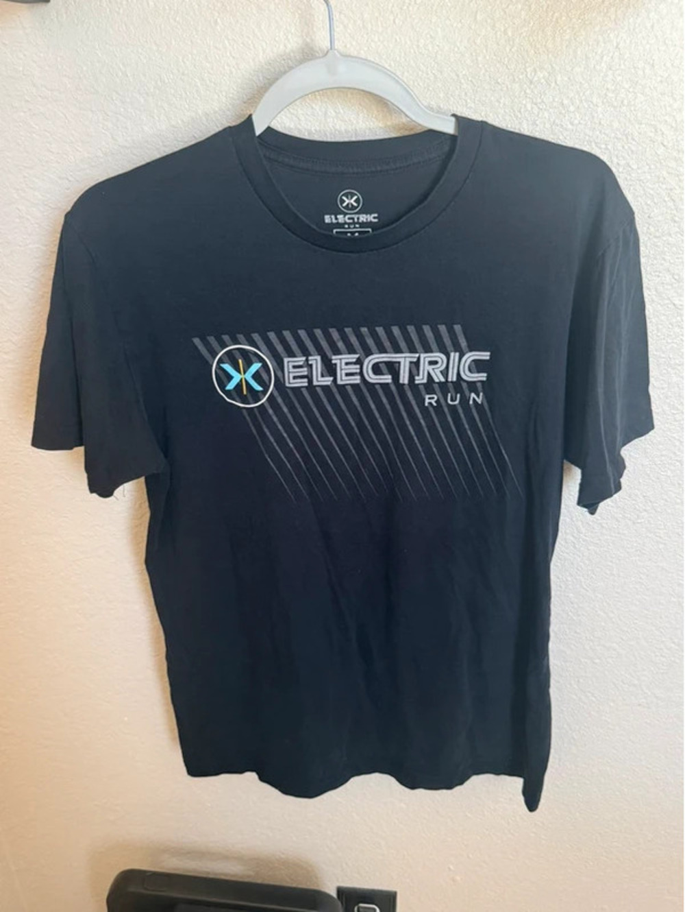 Electric Run x Neff Graphic Event Tee - Size M